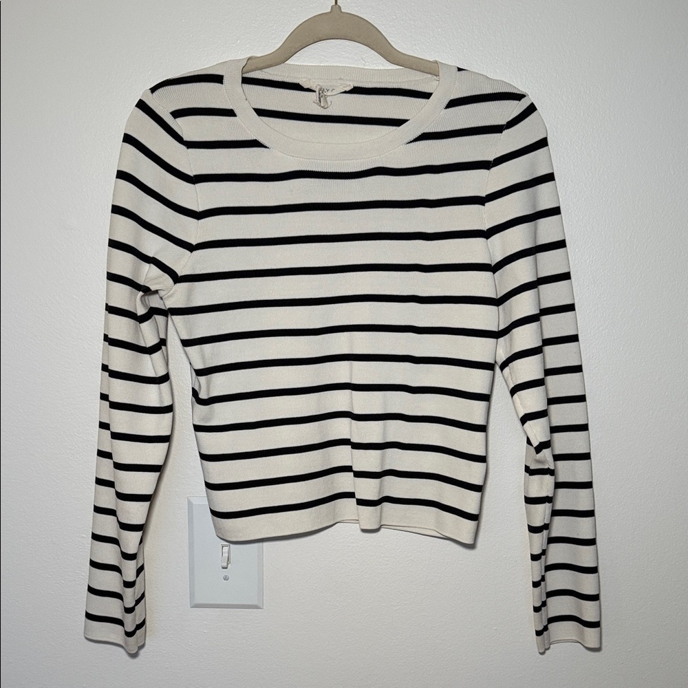 Classic Black and White Striped Long Sleeve Top
